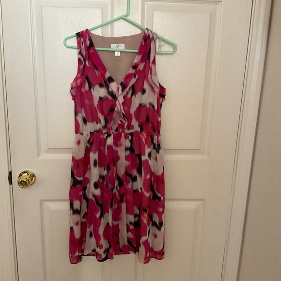 Ann Taylor LOFT petites floral midi dress - Picture 1 of 6